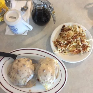 Country fried Benedict is delicious.