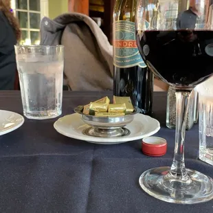 Fine Wine wi Dinner