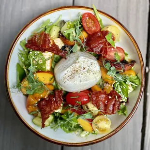 Peach and Burrata Seasonal Salad