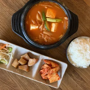 Kimchi-Jjigae