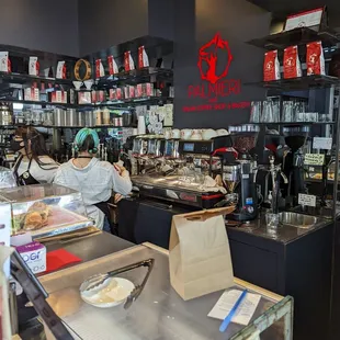 sushi and sashimi, interior