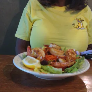Garden salad with shrimp