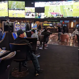 Wow, what great Sportsbook seating lol