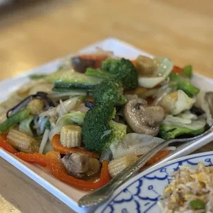 food, oysters and mussels