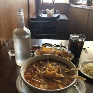 Sopa Azteca