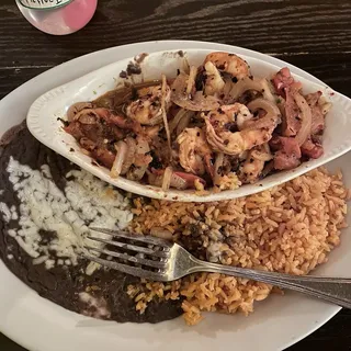 Camarones A La Diabla