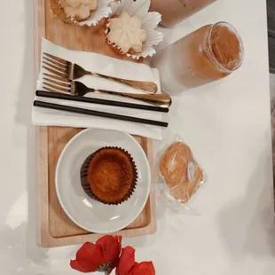 The Strawberry Latte was delicious along with the Pay de Elote! Definitely recommend.