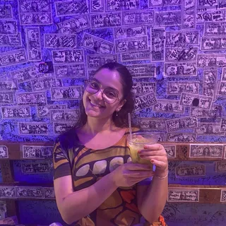 Bella G.