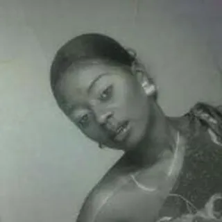 Nora S.