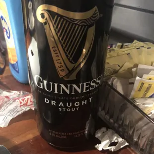Guinness (Can) no frosted mug.