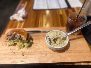 Barrel House Kitchen & Bar