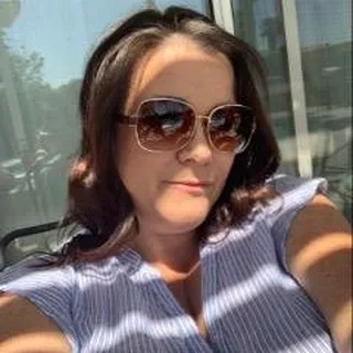 Donna S.