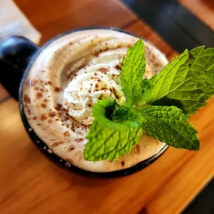 ramen and noodles, food