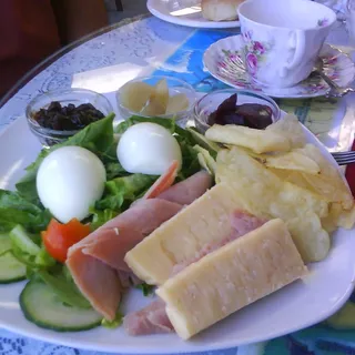 Ploughman's Lunch