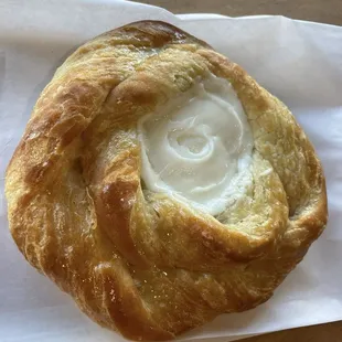 Cheese danish