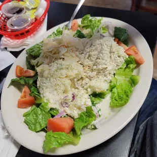 The chicken salad plate (came with potato salad and coleslaw). Very good. Subbed romaine for iceburg.