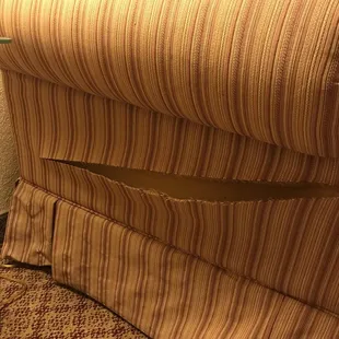 What is this slash in the side of the couch?