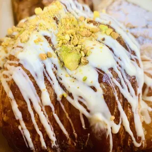 Pistachio Croissant