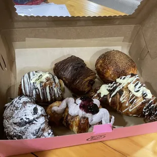 Assorted 6 pack pastries