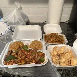 Kung Pao Beef, Lo Mein, Crab Ragoon