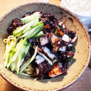 noodle dish, ramen and noodles, noodle soup, noodles, ramen, food