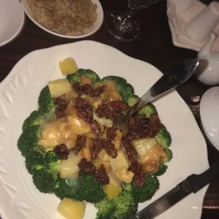 Best Hawaiin Honey Walnut Shrimp in town!