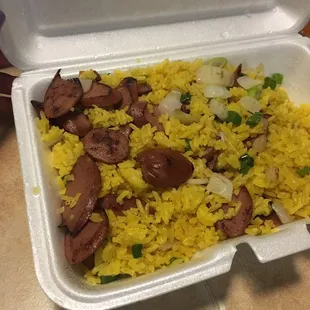 This is what they consider sausage, rice, and gravy.  You can clearly tell it&apos;s a hot dog.