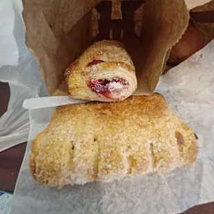 Strawberry Cream Cheese Pastry