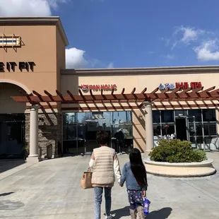 After school luncheon with gma 3.11.24