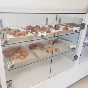 I walked in at 9:03am, they open at 9:00am... croissants are popular.