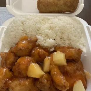 L4 Sweet &amp; Sour Chicken, white rice instead of fried rice.