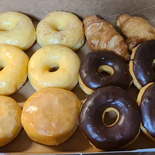 Dozen doughnuts $14.99