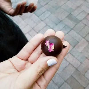 Rose &amp; Champagne truffle. A single, blended flavor. Dense chocolate for a true chocolate lover.