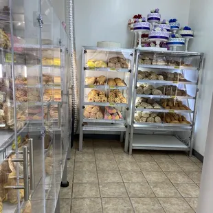 More goodies and so clean!!