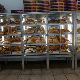 830pm Friday and wide variety of sweet breads