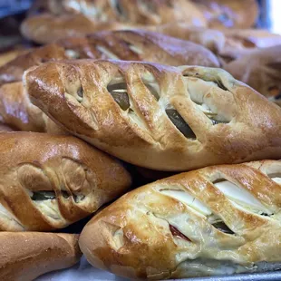 Pan de jalapeños con queso