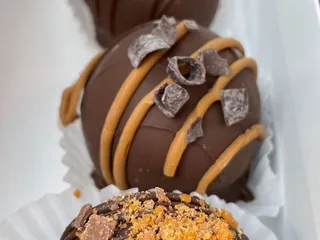 Sugar Bee Sweets Bakery