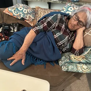 My poor mama after getting yelled at by this cruel inhumane person at this location.