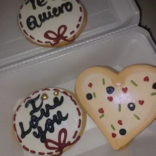 Valentine cookies