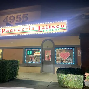 Front of the Panadería - Valentines Day