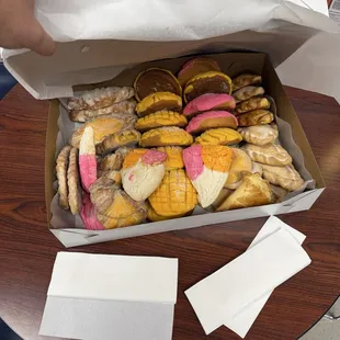 Variety of pan dulce