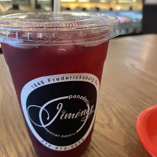 This is probably one of the best hibiscus drinks I&apos;ve had. So good I had to get a refill.