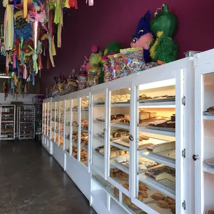 Wall of sweets...aka &quot;pan dulce&quot;