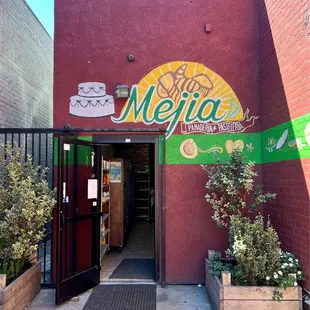 the entrance to the restaurant