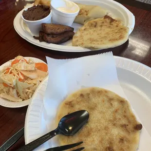 Combinado #2 with an extra Pupusa