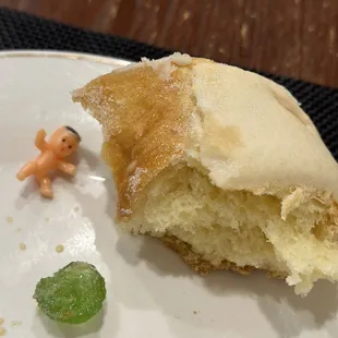 Baby figurine in my rosca slice