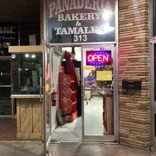 Entrada a la panadería