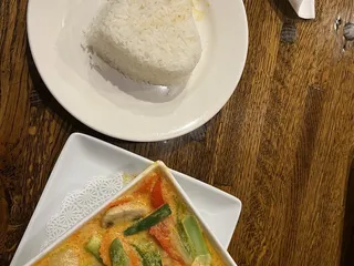 Suphattra's Thai Kitchen