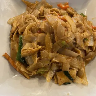 Spicy Basil Noodles YUUUMM