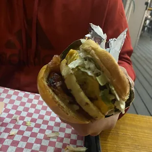 Hawaiian cheeseburger